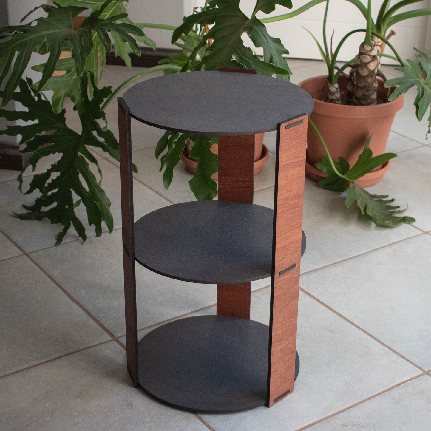 Three-tier Side Table (with 2 Africa Coasters)